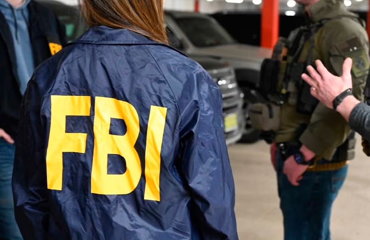 Acuerdo del FBI en Ecuador: cooperación internacional para fortalecer la lucha contra el narcotráfico