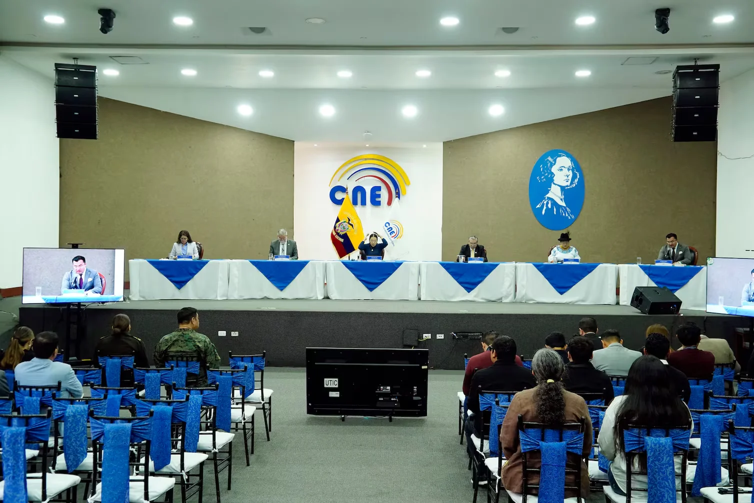 Renovación parcial del Consejo Nacional Electoral se estanca: falta de docentes retrasa el examen para 163 postulantes