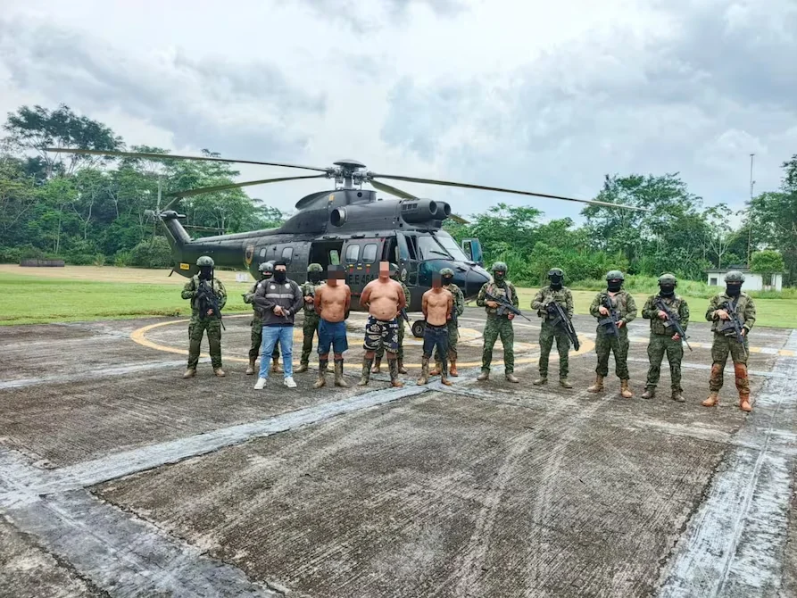 Fuerzas Armadas golpean la minería ilegal en Alto Punino con detenciones y destrucción de maquinaria