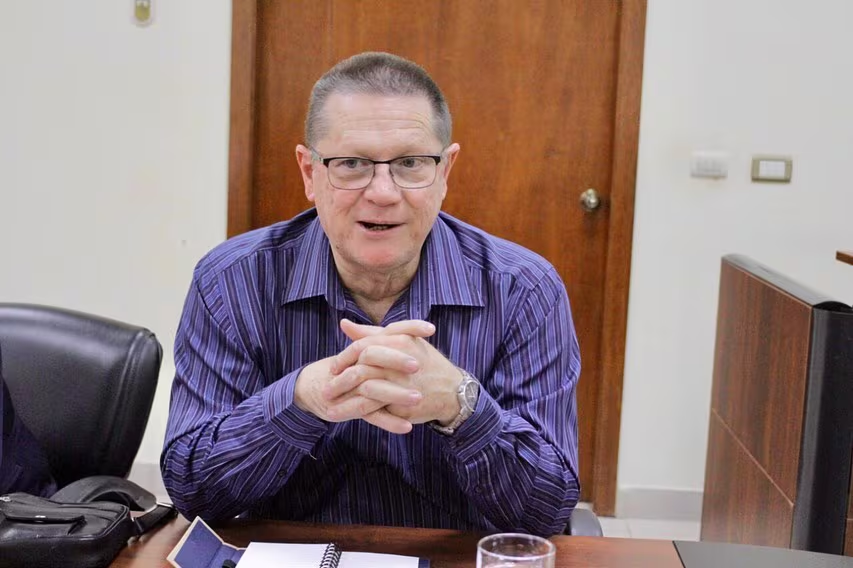 Ecuador declara ‘persona non grata’ al embajador de Cuba y ordena la salida del cuerpo diplomático
