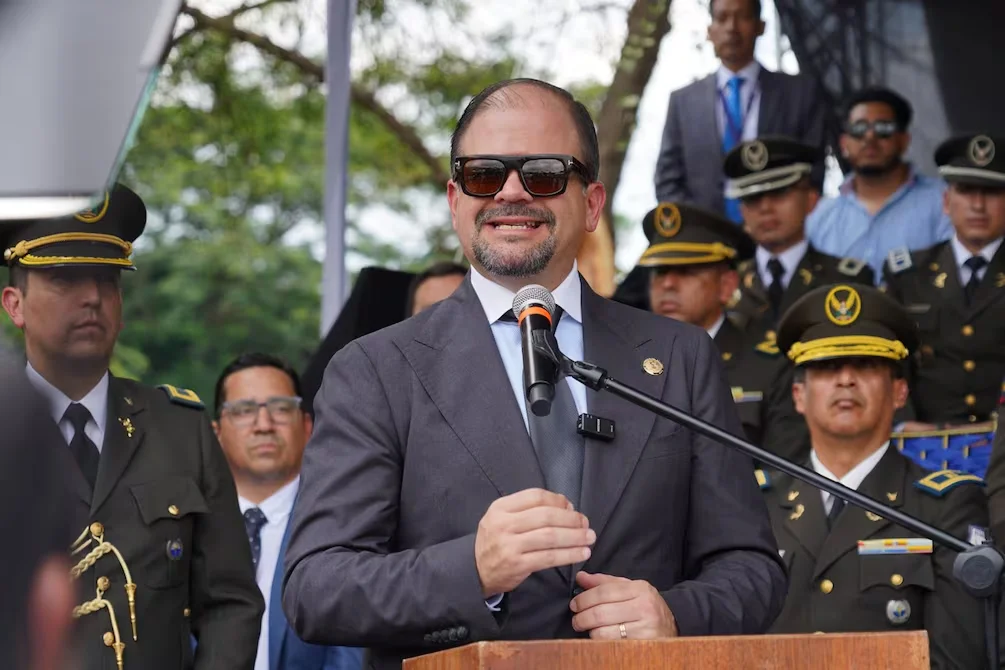 Operativos de toque de queda en Ecuador dejan más de 500 detenidos en cuatro provincias