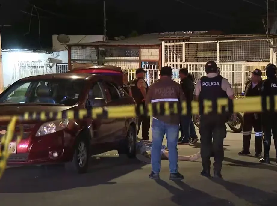 Imagen destacada: Hombre asesinado en el suburbio de Guayaquil tras ser arrastrado por un carro