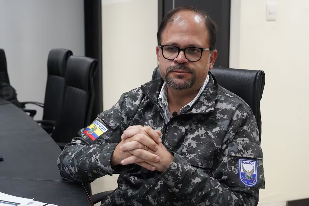 Jhon Reimberg anuncia desarticulación de red vinculada a Los Choneros que movía $800 millones