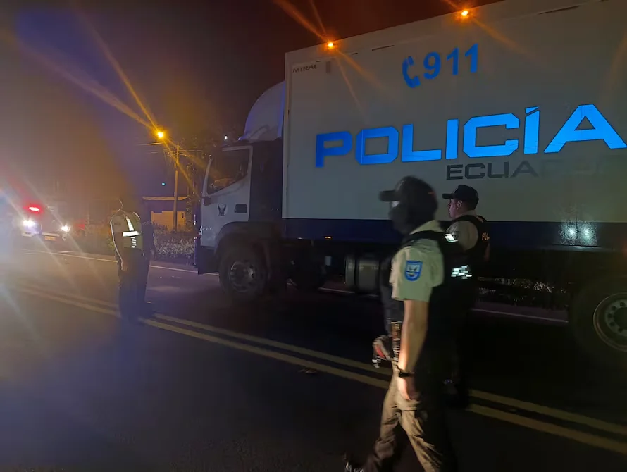 “Las operaciones van a continuar con más fuerza”: balance del toque de queda en Ecuador con reducción del 33 % de criminalidad