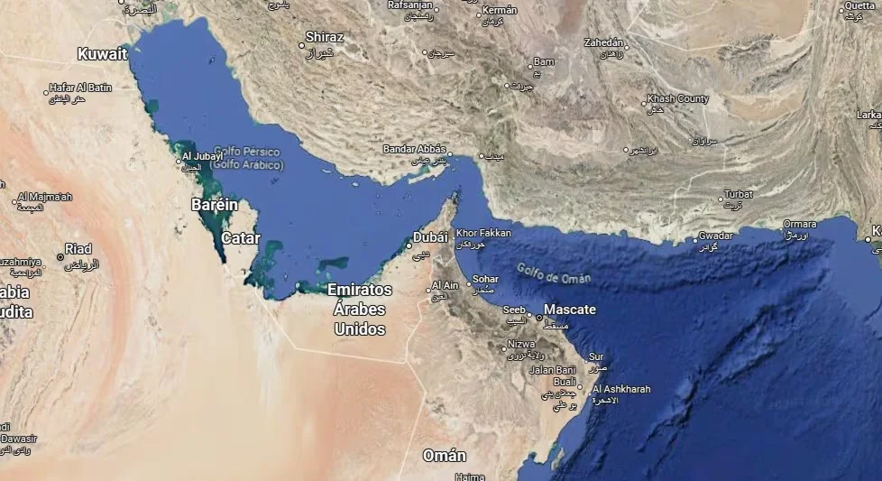 Imagen destacada: Irán dice que Ormuz será un “estrecho de paz” en medio de crecientes tensiones con Estados Unidos