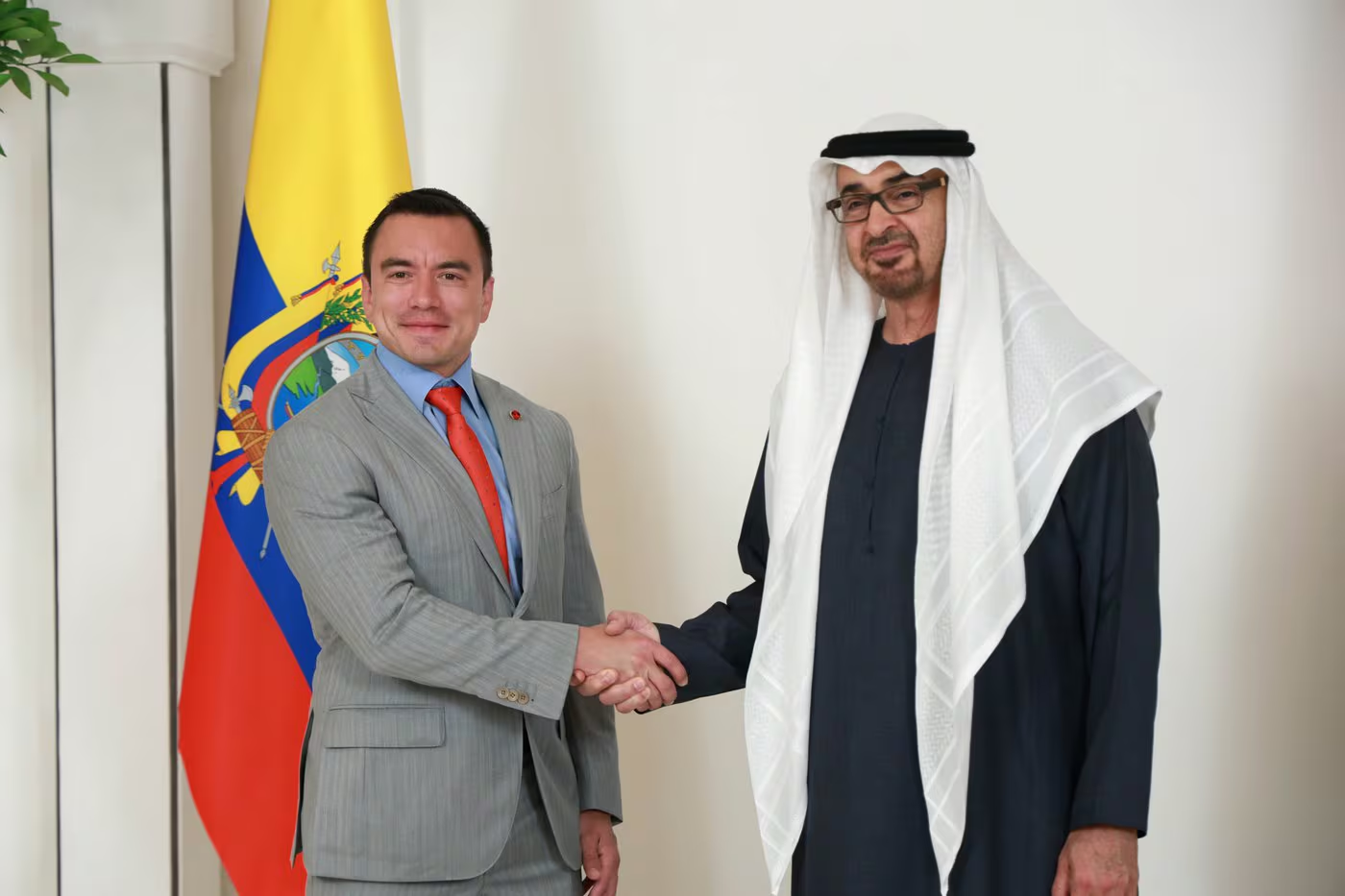 Imagen destacada: Tratado de inversión entre Ecuador y Emiratos Árabes Unidos pasará a segundo control constitucional antes de llegar a la Asamblea