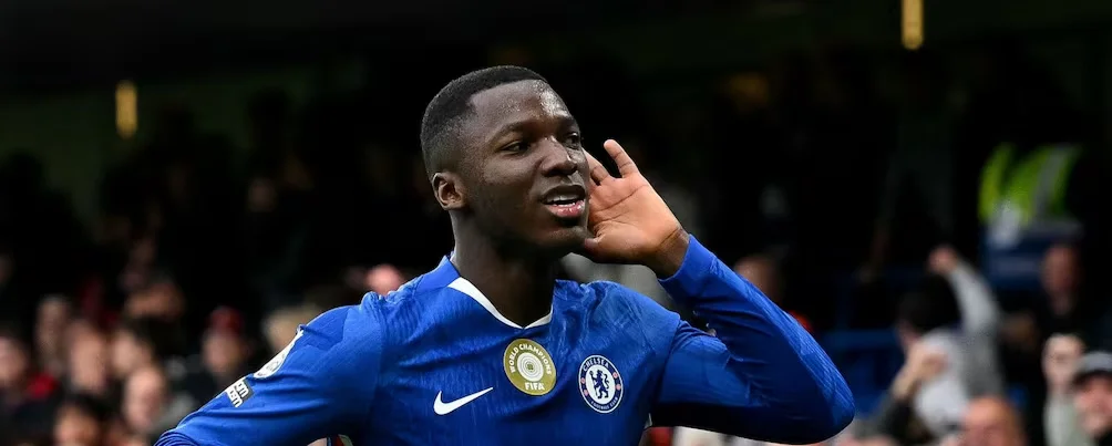 Imagen destacada: Moisés Caicedo reafirma su compromiso con el Chelsea pese al interés del Real Madrid