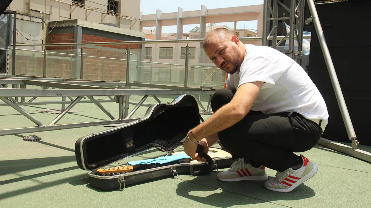 Daniel Merchán cierra sus 20 años de carrera con “Canciones de mi bodega”