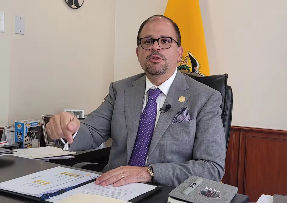 Imagen destacada: John Reimberg revela 21 denuncias contra jueces y fiscales por liberar delincuentes en Ecuador