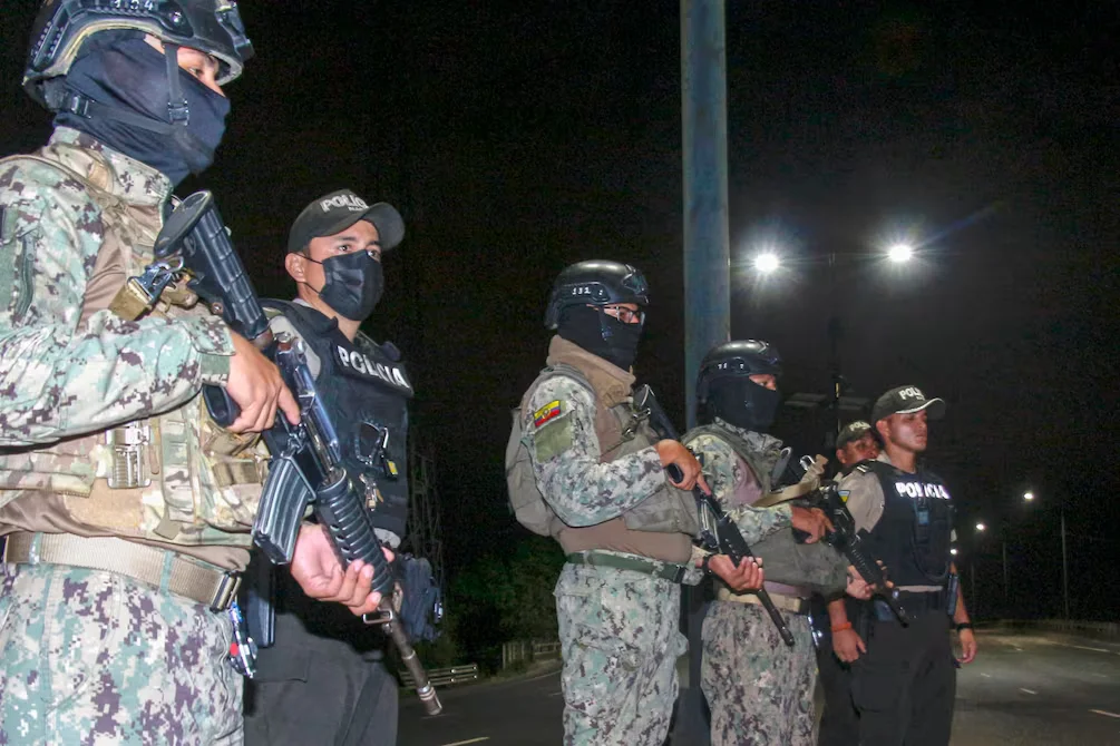 Comando Sur de EE. UU. elogia operativos de Ecuador contra el narcotráfico y el crimen organizado