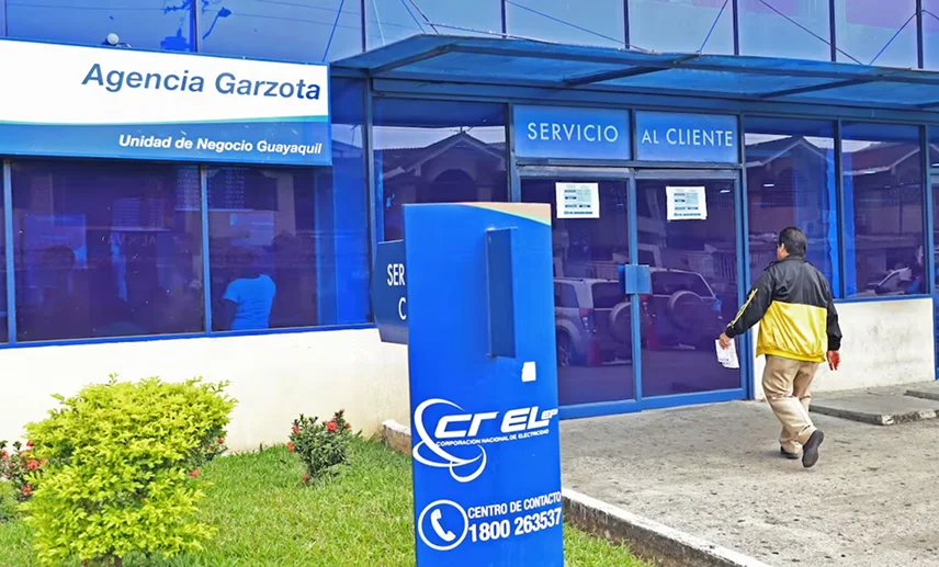Clientes de CNEL reciben compensación en planillas eléctricas por consumos de hasta 180 kWh