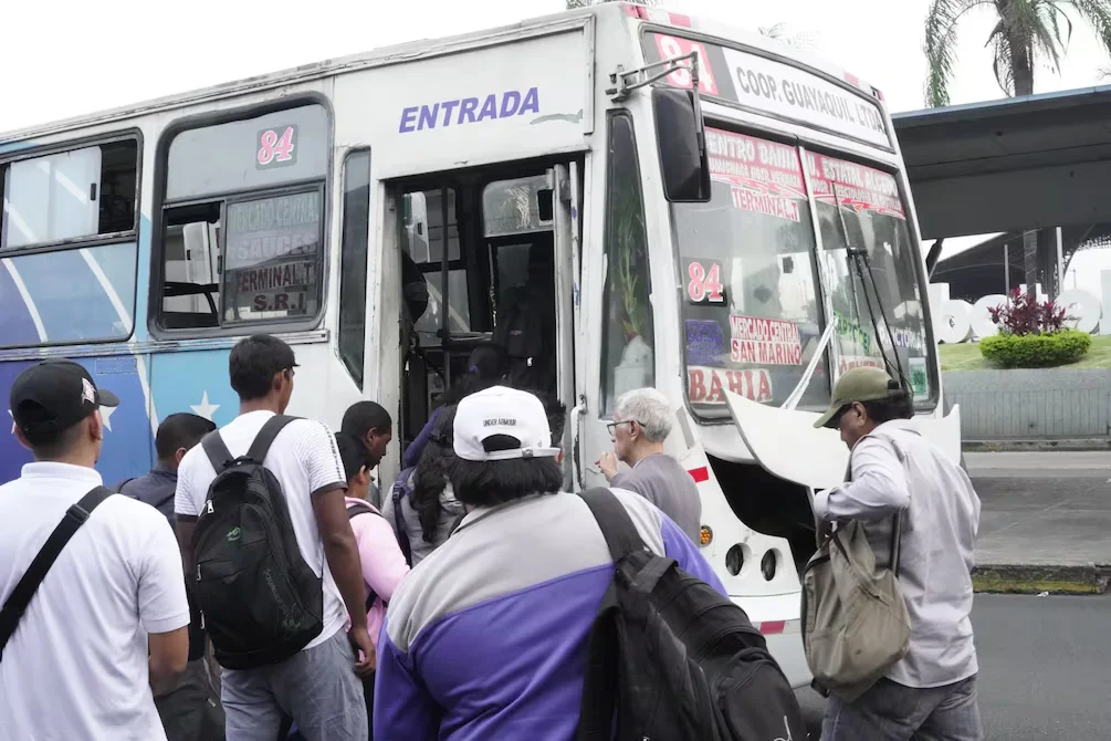 Pasaje de buses en Guayaquil subiría hasta $0,50 con nuevo sistema por niveles