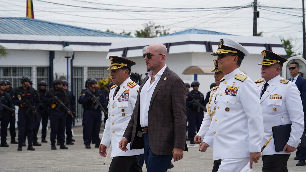 Ecuador refuerza operativos de seguridad para superar resultados del toque de queda anterior