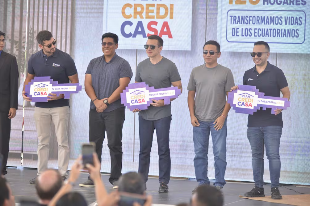 Plan Credicasa del Biess supera las 1.300 solicitudes y entrega nuevas viviendas en Guayaquil