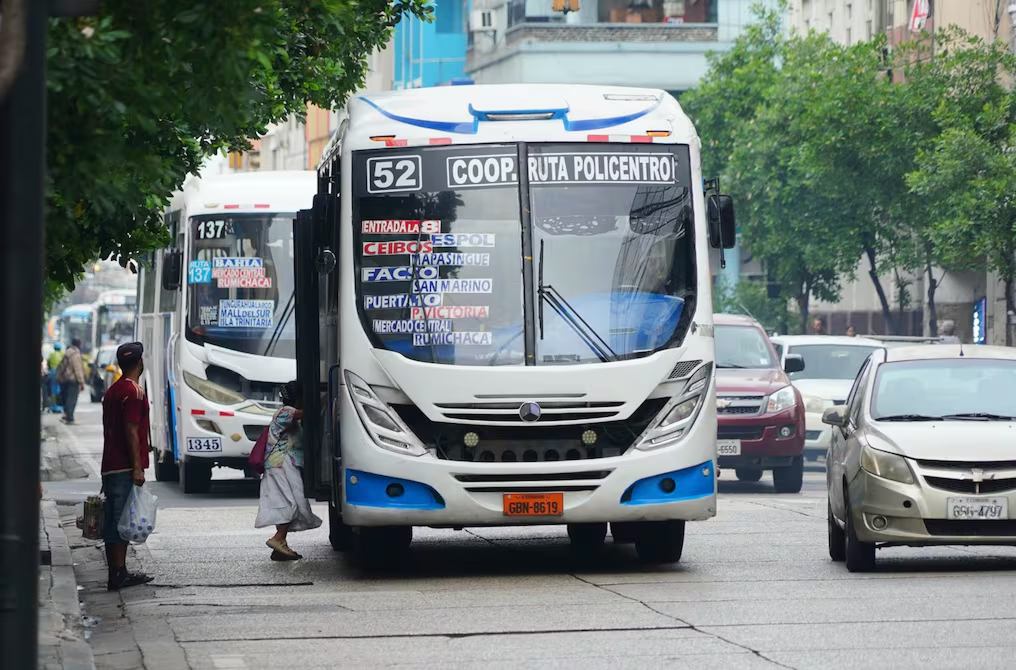 Guayaquil plantea nuevas tarifas de bus entre $0,40 y $0,50 según calidad del servicio