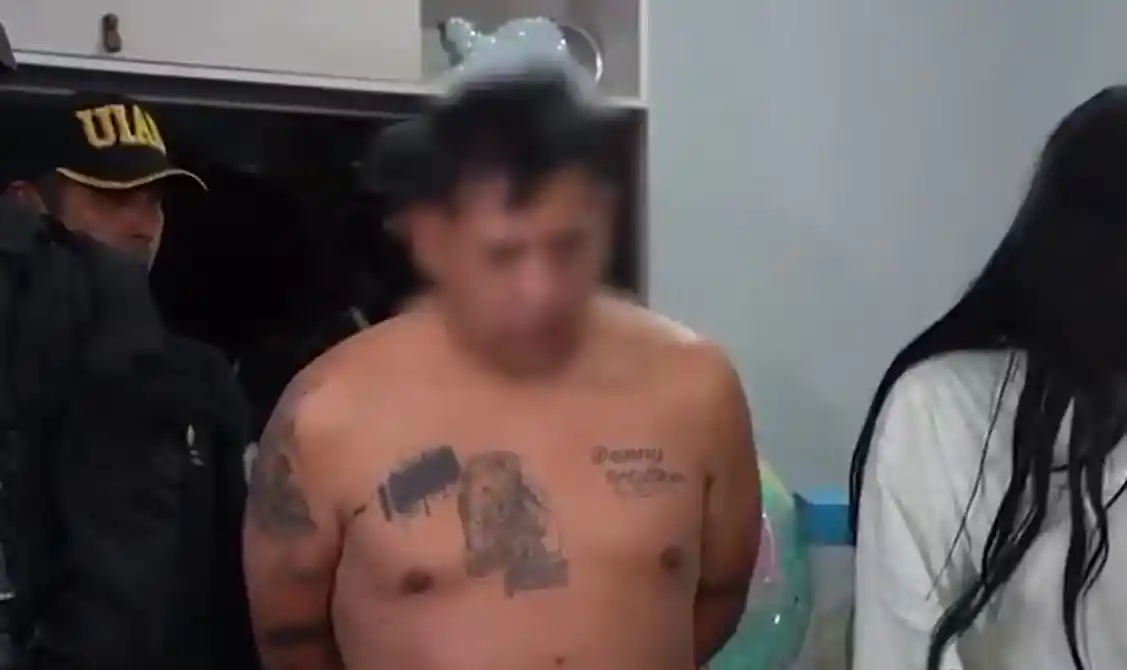 Capturan a alias ‘Gordo Paúl’, cabecilla de Los Lobos, en operativo realizado en Quito