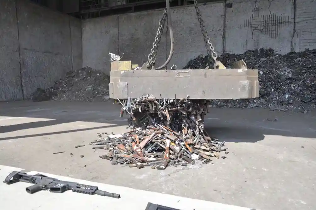 Armas vinculadas a alias ‘Fito’ y ‘Topo’ fueron destruidas por las Fuerzas Armadas