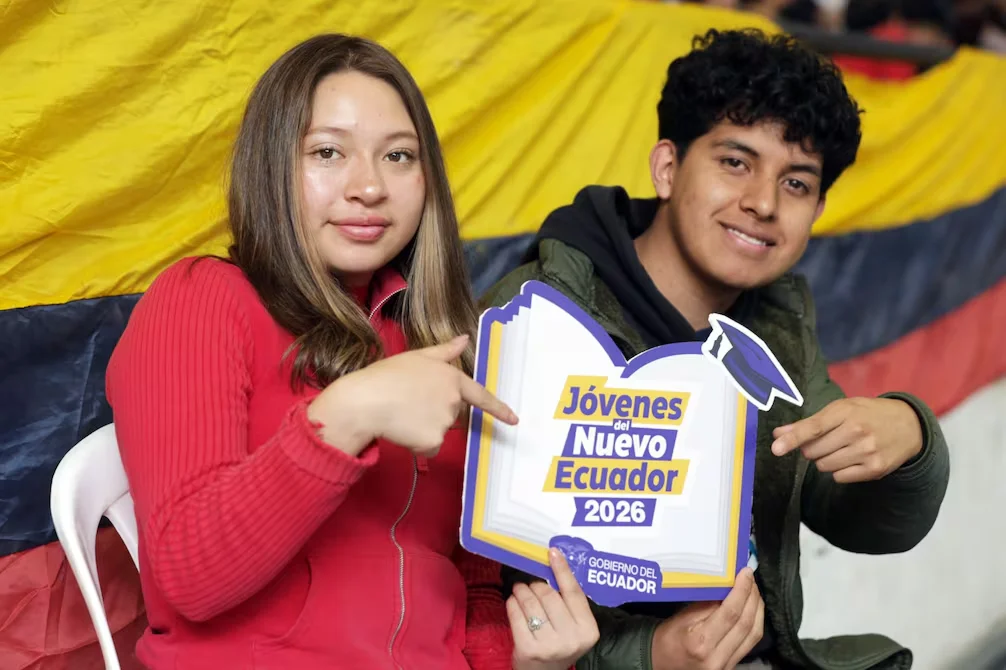 Gobierno abre convocatoria para becas “Jóvenes del Nuevo Ecuador 2026” para estudiantes universitarios