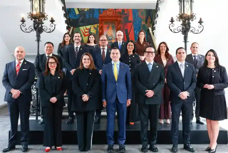 Daniel Noboa presenta su nuevo gabinete tras la reestructuración de ministerios