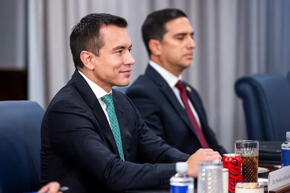 Daniel Noboa expresa su deseo de restablecer relaciones con México