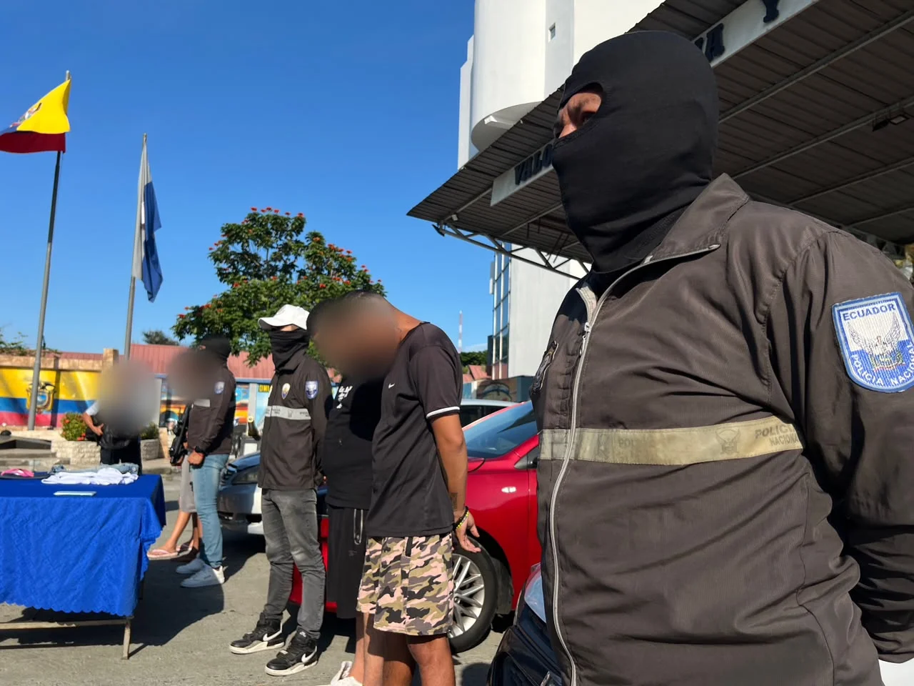 Secuestro exprés en Guayaquil: dos detenidos por robo de cerca de $20.000 a pasajeros