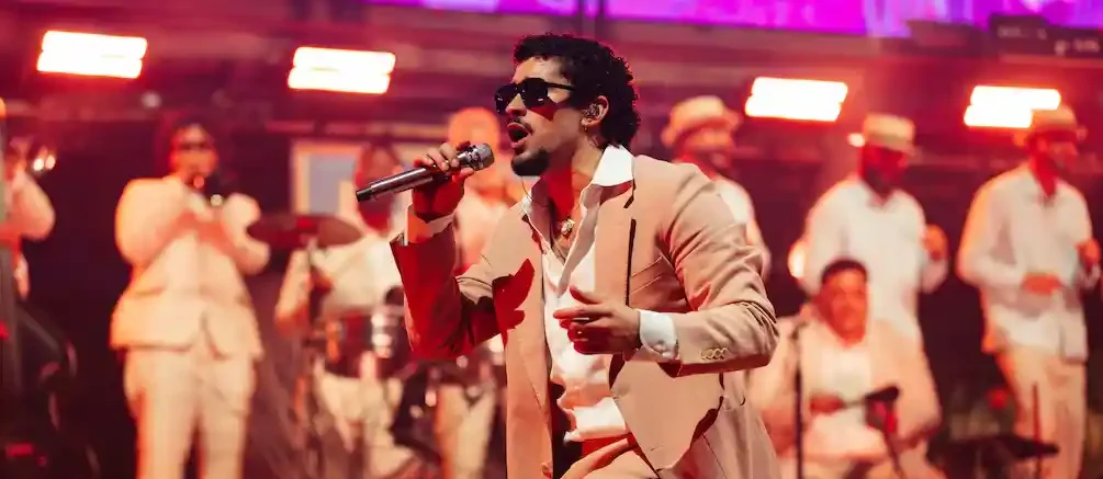 Bad Bunny agota en horas las entradas para sus conciertos en Puerto Rico